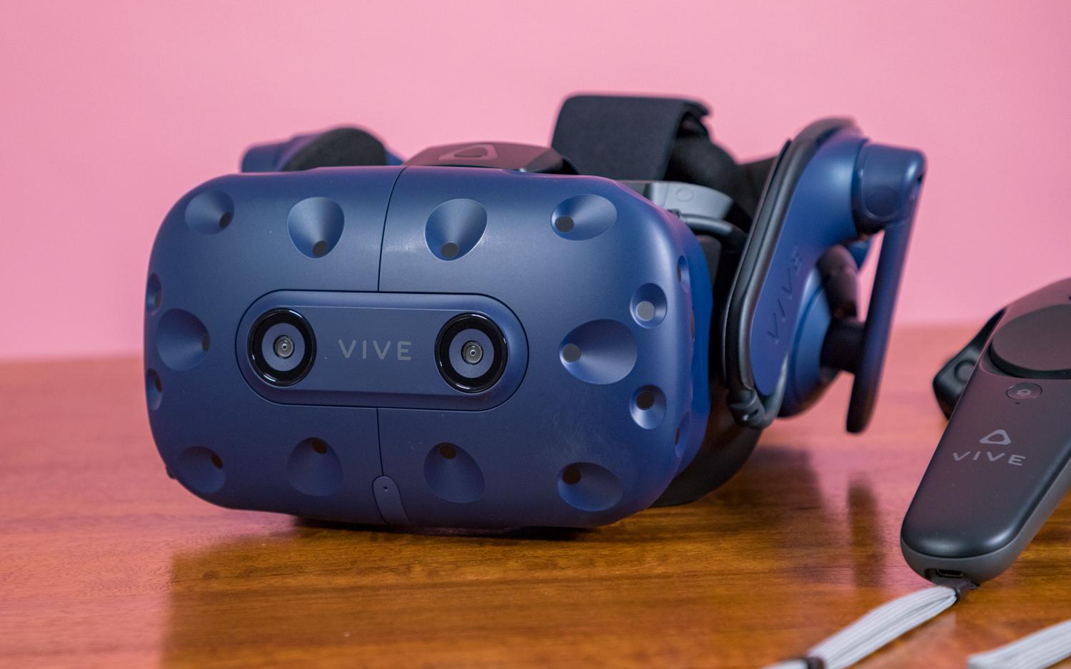 The HTC Vive Pro Gets a $100 Price Cut