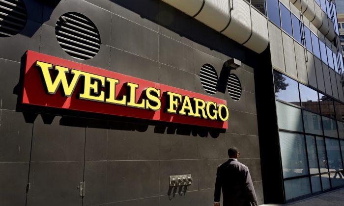 At Wells Fargo, Executives Push for Interim CEO to Keep Job