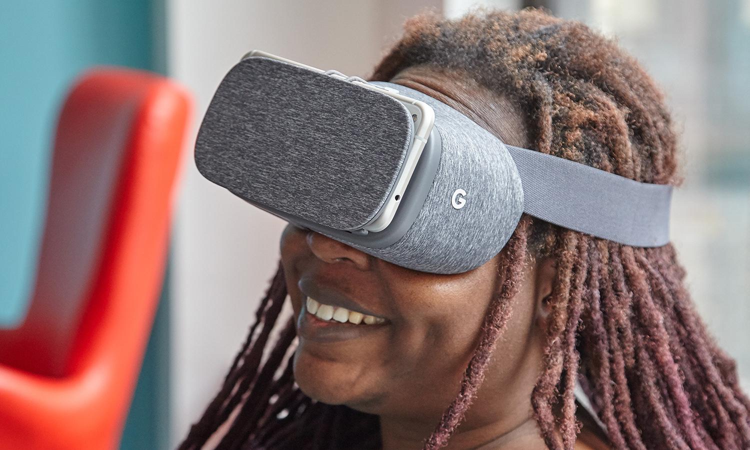 Google's VR Headset Drops to $30
