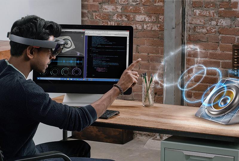 Microsoft Is Bringing HoloLens Apps to Android and iOS