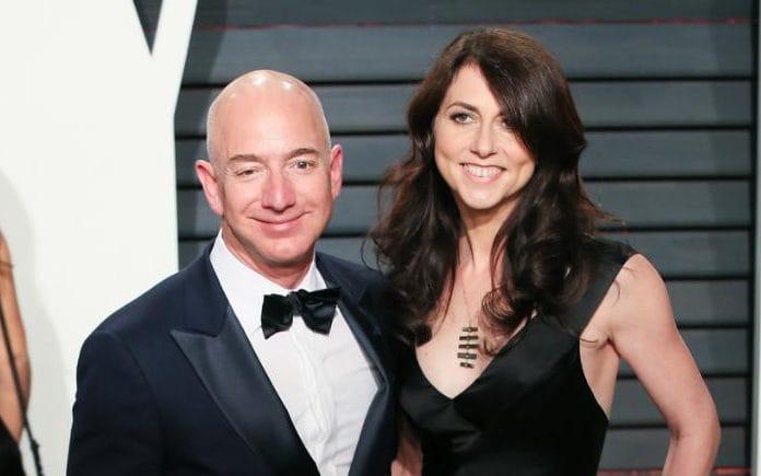 Jeff Bezos agrees £27bn Amazon divorce settlement – as wife MacKenzie becomes world's third richest woman