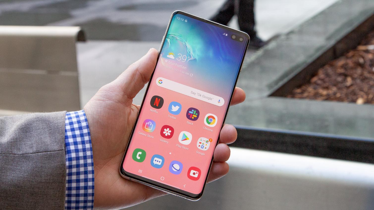 Best Galaxy S10 and S10 Plus Deals in June 2019